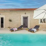 Pod Murvom Zadarvillas
