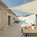 Pod Murvom Zadarvillas Villa *