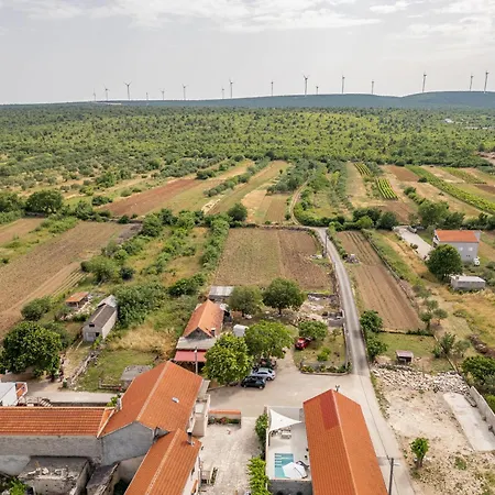 Villa Pod Murvom Zadarvillas *