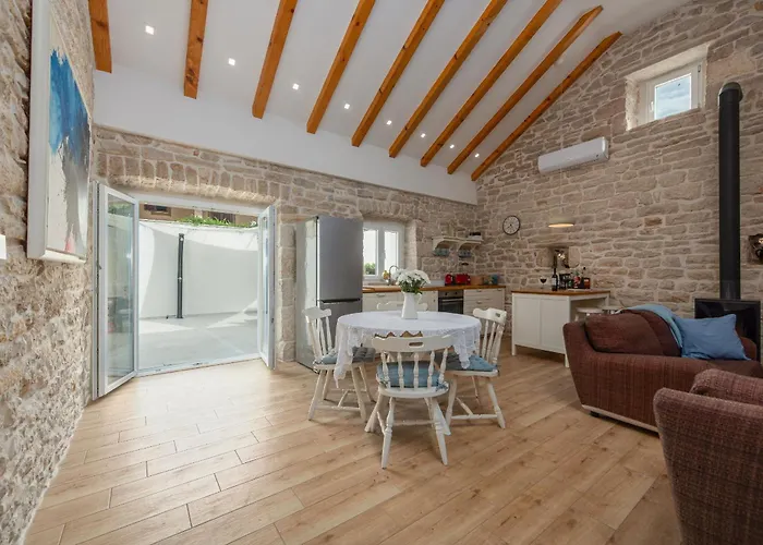 Pod Murvom Zadarvillas Βίλα