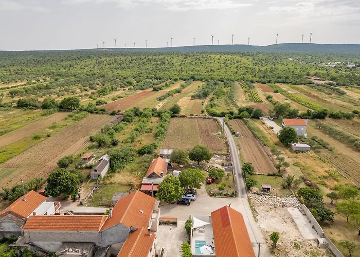 Βίλα Pod Murvom Zadarvillas *