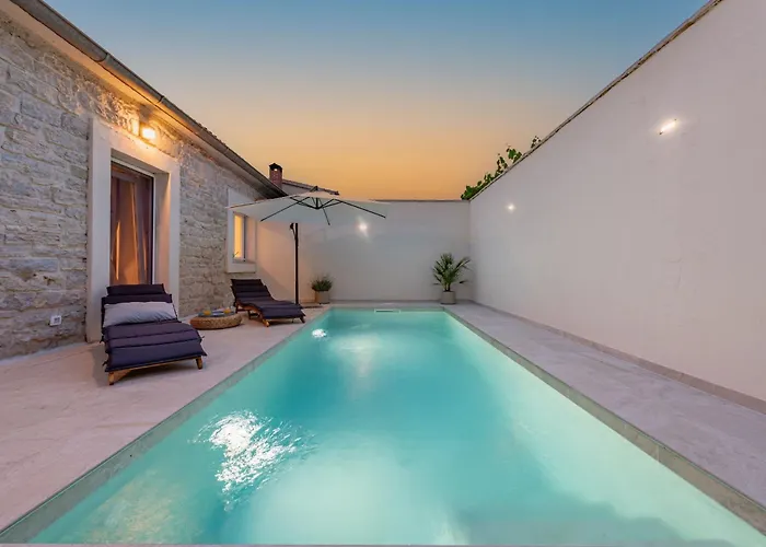 Pod Murvom Zadarvillas Вилла Pridraga